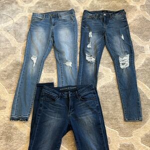 Denim Bundle!! 3 pairs of skinny jeans one price!!!
